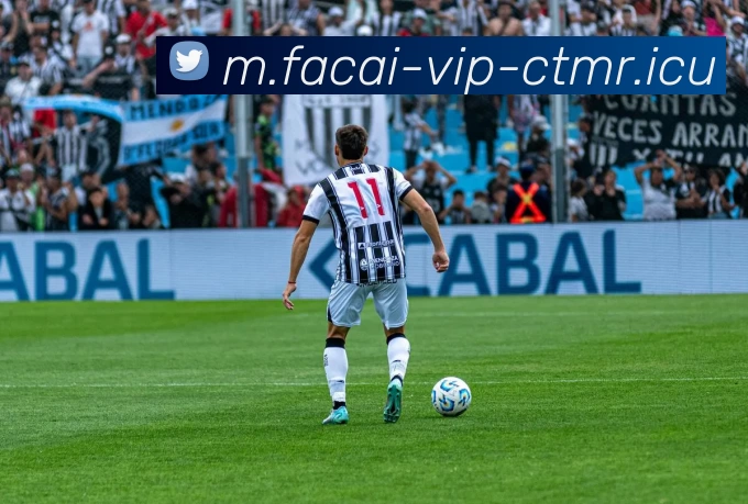 专业解读：WE的中路突破打法_1